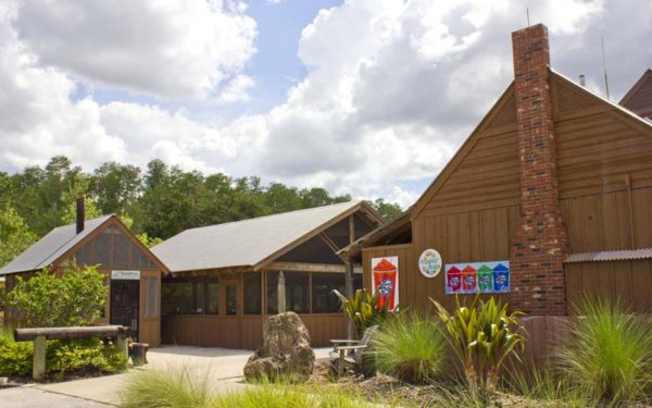 Pearl's Restaurant | Gatorland | Orlando Florida Family Adventure Theme Park
